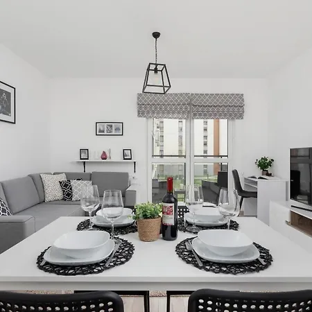 Krowodrza Premium With Balcony By Renters Prestige * Krakov